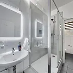 Apartamento 100qm, 6 Personen, Balkon, Messe, Kueche Düsseldorf
