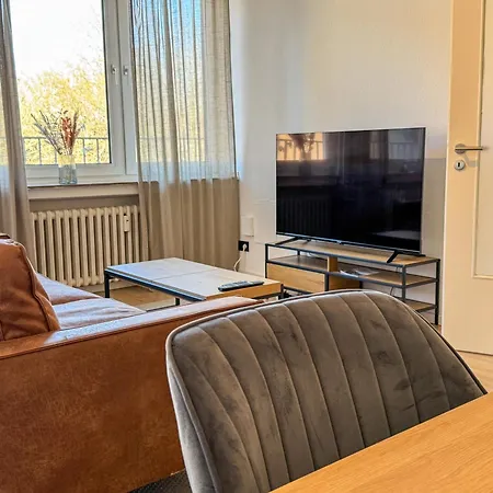 Duesseltal Messe 100qm Apartment Dusseldorf